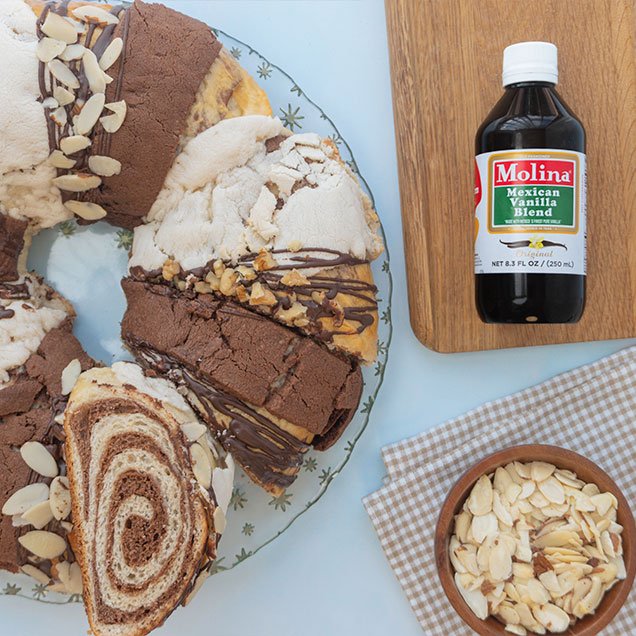 VANILLA AND CHOCOLATE ROSCA DE REYES