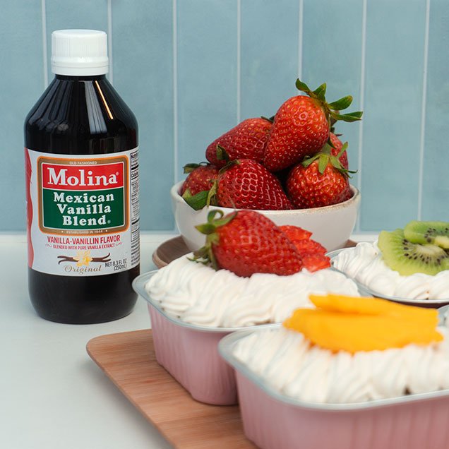 MINI TRES LECHES CAKES